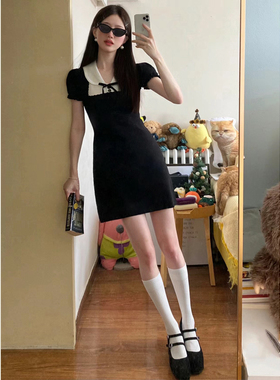 小众设计感娃娃领修身包臀裙女法式气质泡泡袖收腰黑色显瘦连衣裙