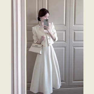 法式名媛风小香风毛呢套装女秋冬季温柔白色外套无袖连衣裙两件套