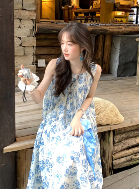法式田园风蓝色碎花圆领背心连衣裙女夏季慵懒度假风宽松休闲长裙