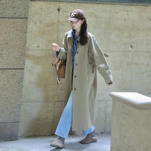 设计感小众翻领单排扣宽松风衣外套女春秋季新款气质休闲长款大衣