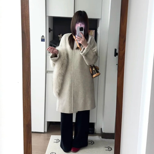 温柔浅杏米色圆领毛呢大衣女秋冬季名媛千金风中长款宽松呢子外套
