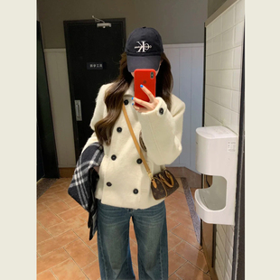 韩系白色翻领双排扣毛呢外套女冬季新款时尚简约百搭短款呢子上衣