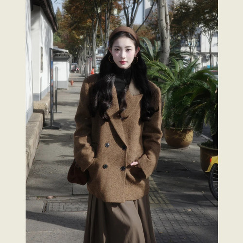 复古杂绿色双排扣毛呢西装大衣