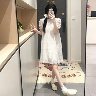 高级感米白色连衣裙女夏季新款可爱减龄小个子泡泡袖宽松显瘦短裙