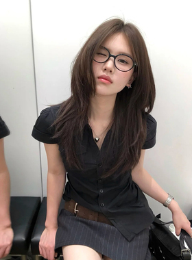 简约通勤时尚套装女夏季黑色掐腰修身显瘦短袖衬衫条纹半身裙套装