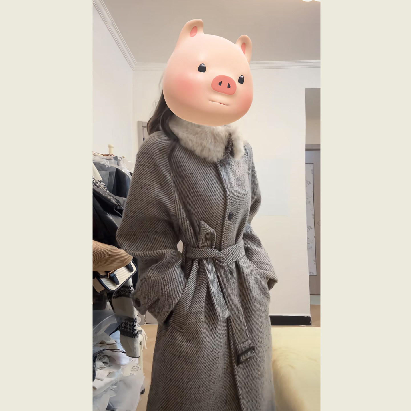 复古斜纹点毛领毛呢外套女秋冬季韩版收腰系带中长款通勤风大衣