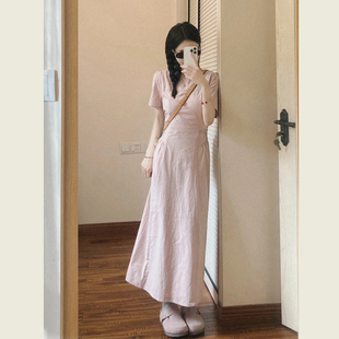 温柔风粉色圆领短袖 海边度假风褶皱收腰A字长裙 连衣裙女夏季 新款