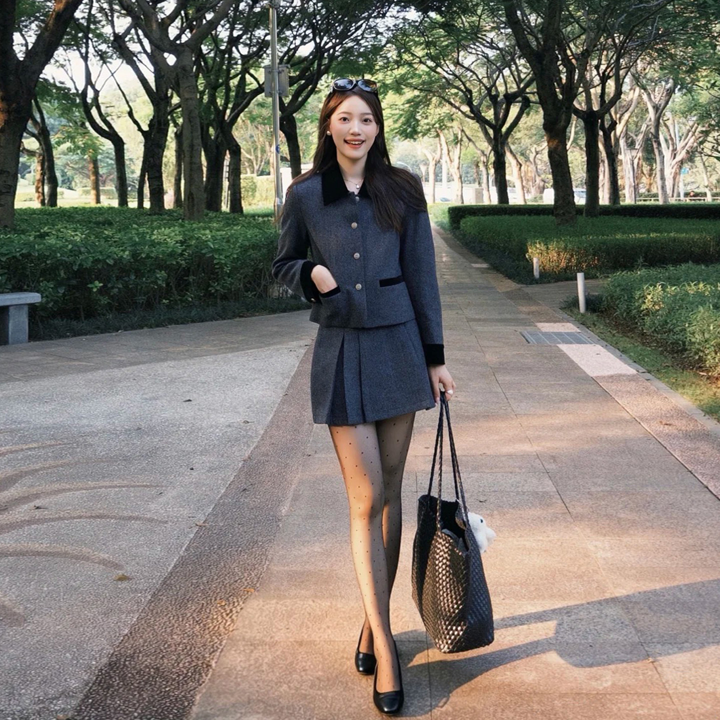 法式名媛风灰色毛呢套装女秋冬小个子圆领短外套高腰半身裙两件套