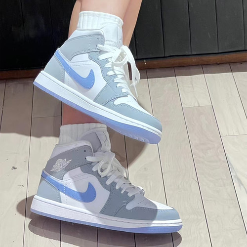 Nike Air Jordan 1 Mid AJ1女子复古潮流运动休闲鞋DR0501 FD9909