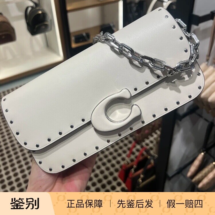 澳门代购 专柜正品 coach蔻驰新款女包 铆钉IDOL 23号手袋 cu038