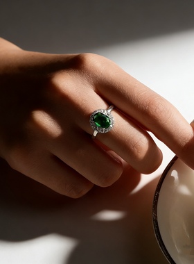 慵懒风阳绿元素锆石蛋面戒指小众设计时尚轻奢送女友礼物显白