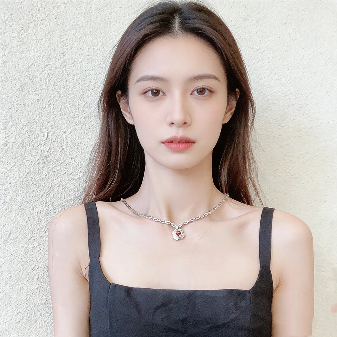 红绿色轻奢小众法式名媛新娘项链方形吊坠韩版简约晚礼服锁骨链女
