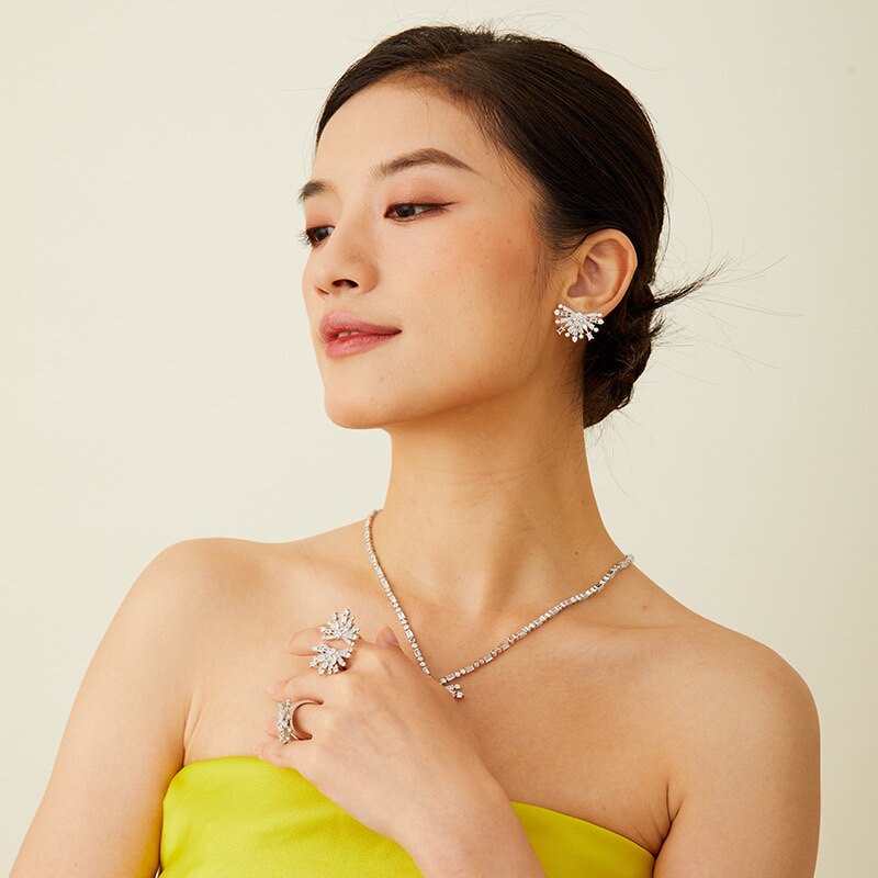 小众设计轻奢高级感烟花耳钉时尚晚礼服晚宴新娘耳饰精致百搭耳环