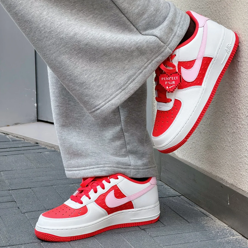 专柜正品/耐克 Air Force 1 GS 空军一号女子大童款运动休闲板鞋,运动鞋new,运动休闲鞋,淘宝优惠券,粉丝福利购,淘宝优惠卷