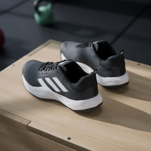 阿迪达斯男女舒适轻便训练鞋