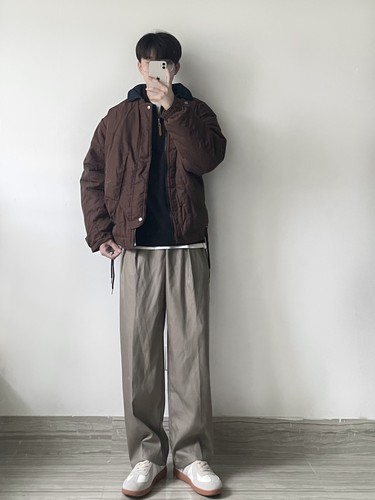 WHICHONE加厚冬季撞色棉服