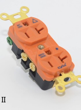 CM-811 II 纳米金水渗透填充 冰火版 音响电源墙插 插座