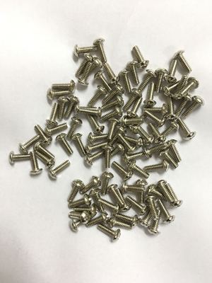 美标插座中间固定螺丝