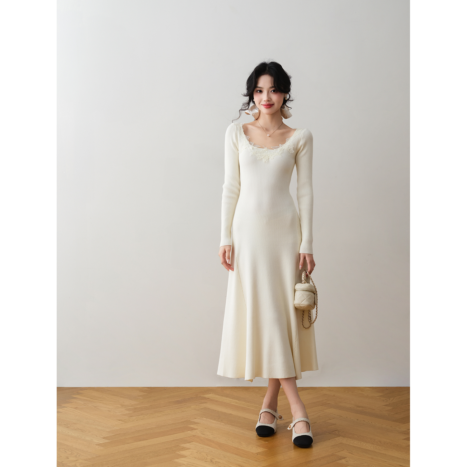 ron&ron法式赫本针织蕾丝拼接方领连衣裙女2025秋季修身显瘦长裙