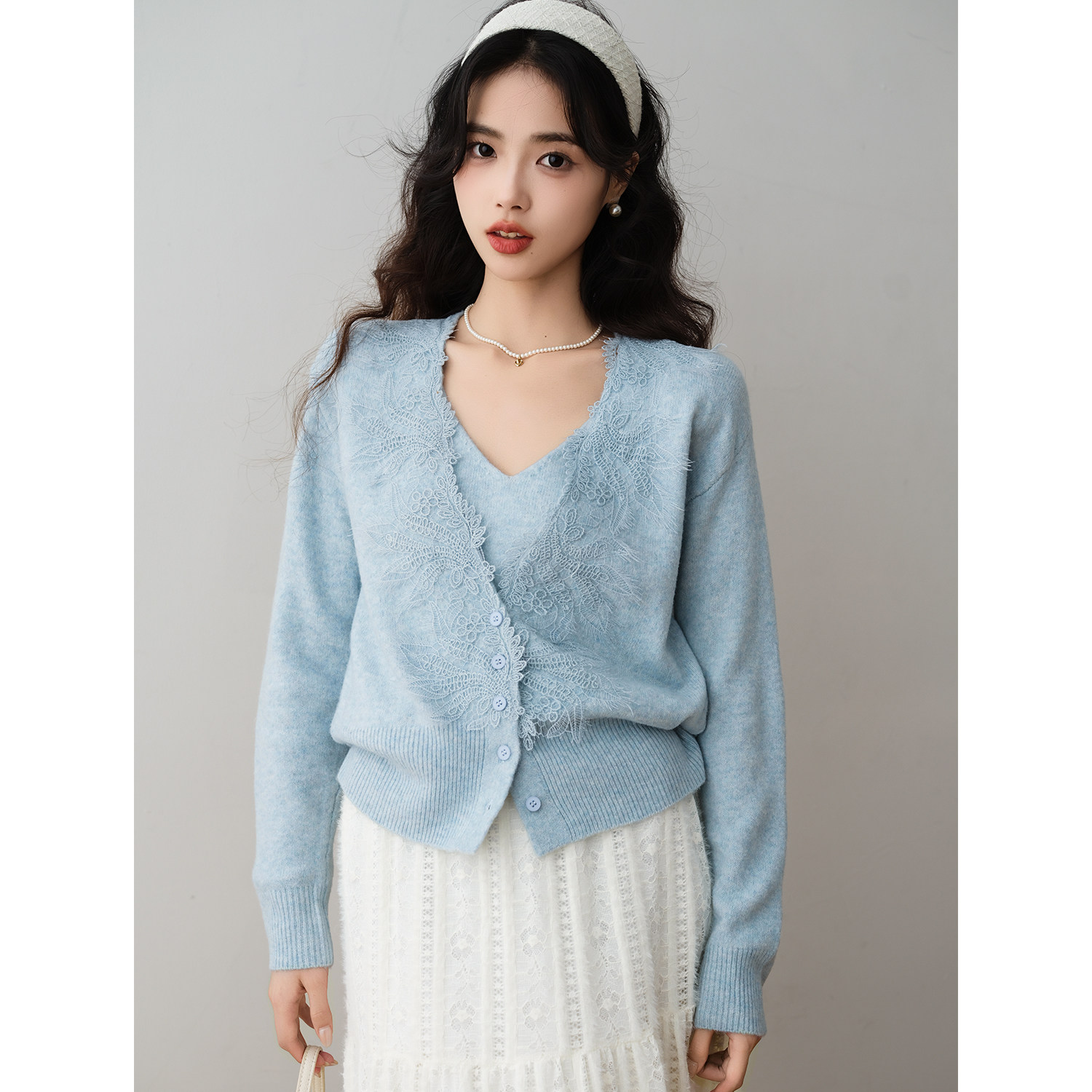 ron&ron温柔慵懒风低V领蕾丝针织开衫女2025冬季假两件长袖毛衣