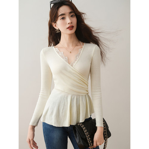 蕾丝拼接法式套头V领针织衫挂脖