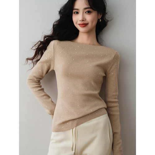 轻熟优雅风一字肩针织衫2025冬季