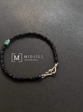 低调限量磨砂黑三角珠手链