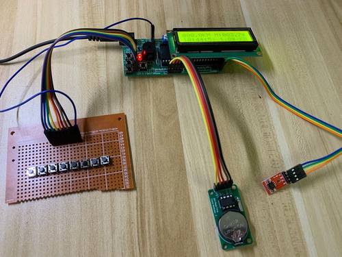 17号 基于51单片机出租车计价器的设计与实现 只卖资料