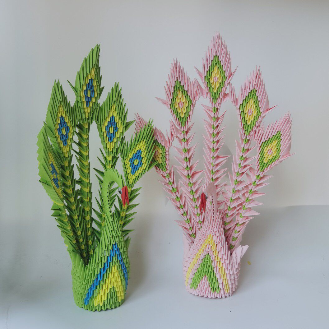 手工孔雀三角插折纸5羽粉色绿色孔雀制作学生暑假作业手作手工