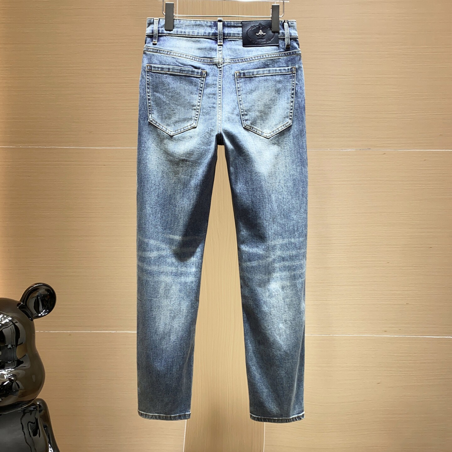 字母错误货号2032P190春夏男士小直筒修身牛仔裤终端售价268,男装牛仔裤,钱塘6008(原3014)