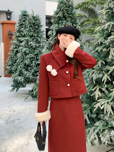 红色小香风套装裙两件套2024冬季新款羽绒内胆圣诞穿搭订婚敬酒服