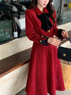 红色连衣裙套装时尚修身高腰修身中长款半身裙小香风套装裙两件套