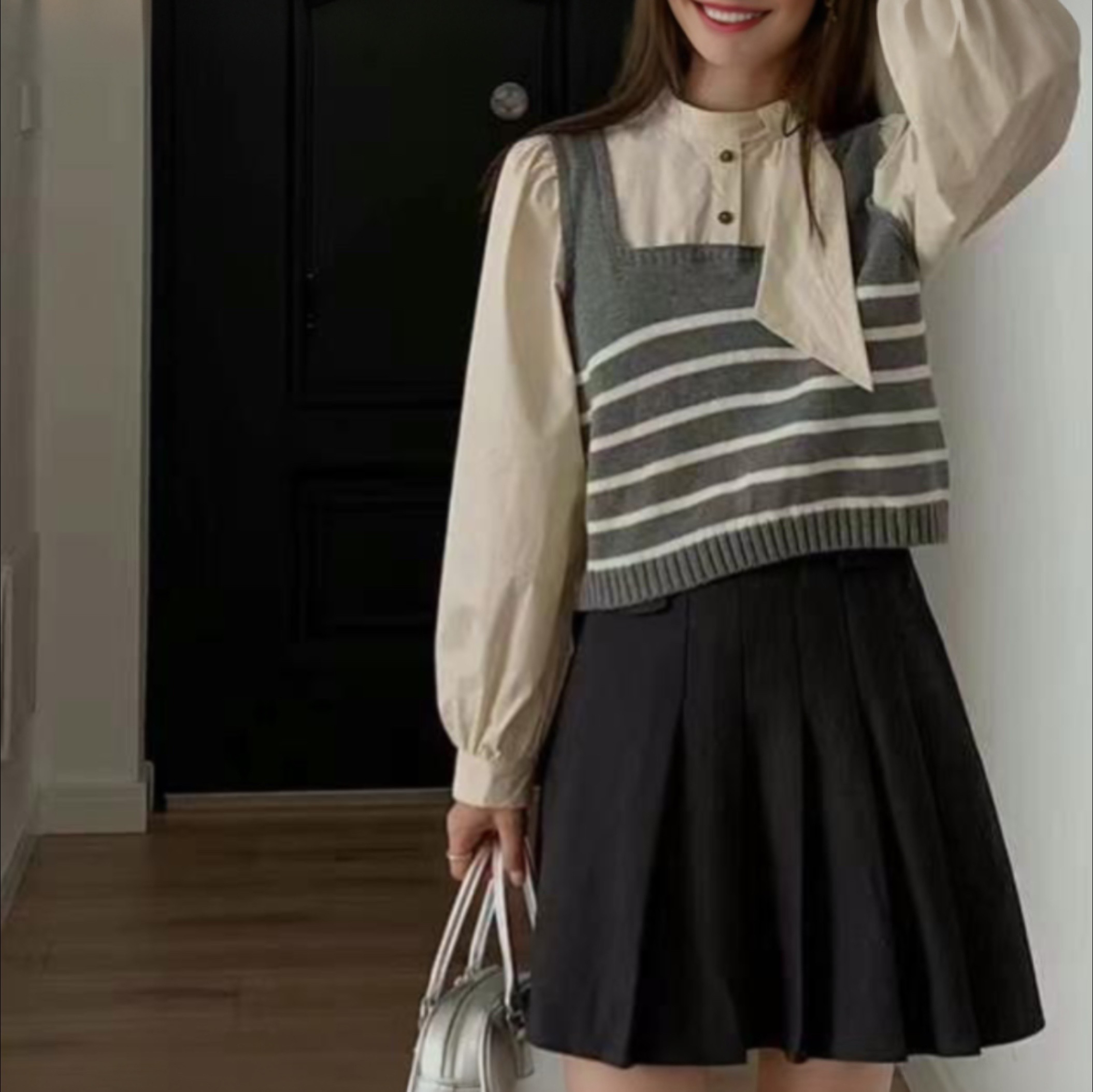 假两件针织衫女长袖条纹2024早秋季新款灯笼袖法式小个子毛衣上衣