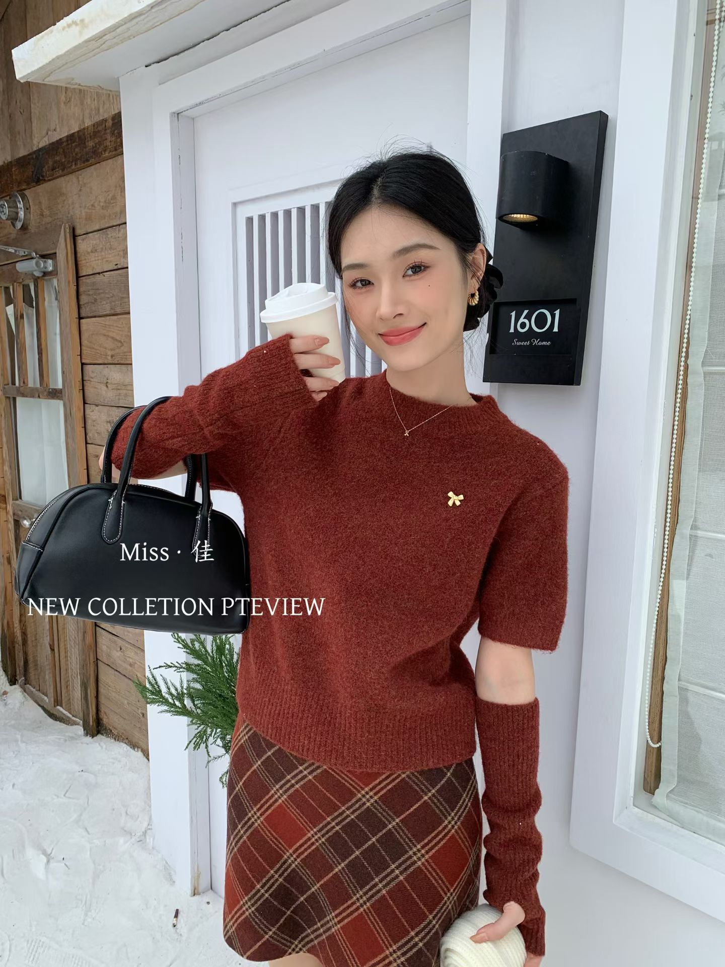 2025秋冬法式复古红色设计感针织衫女手袖套头小众气质毛衣秋冬