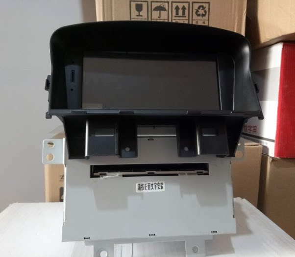 雪佛兰经典科鲁兹原装车载DVD导航蓝牙倒车影像记录仪分一体机