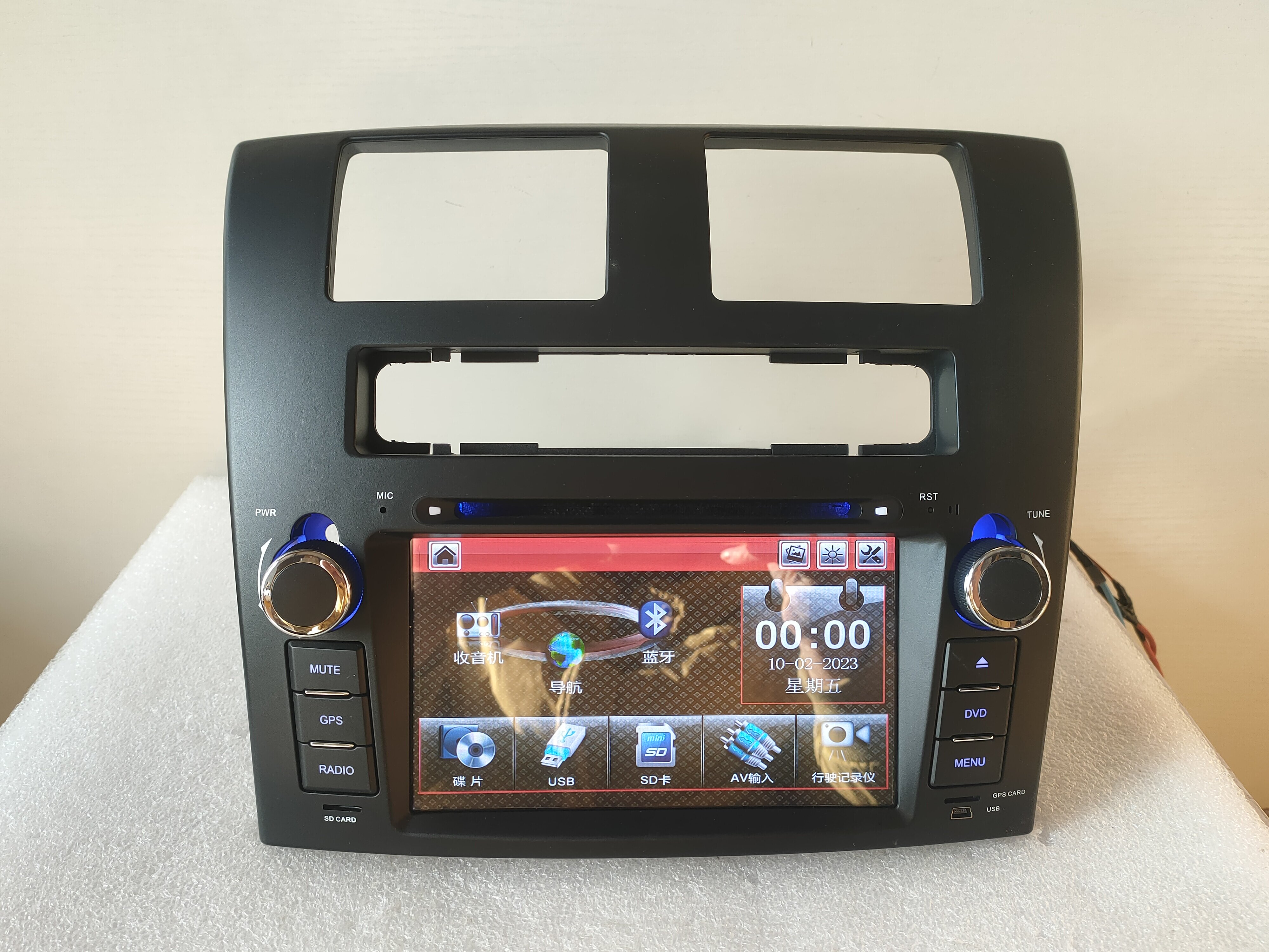 海马福仕达鸿达腾达全新DVD导航蓝牙倒车影像记录仪一体机