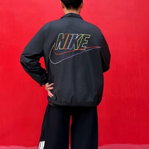Nike耐克运动休闲茄克立领防风衣