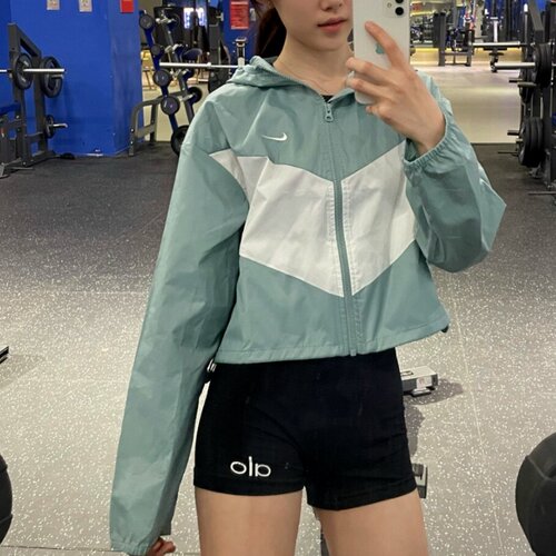 Nike耐克女梭织拼接经典宽松外套