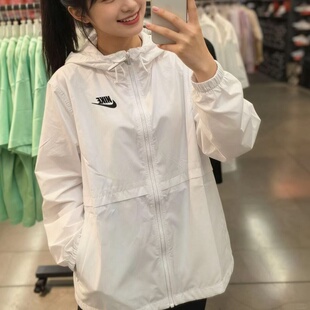 Nike耐克 女子速干透气连帽夹克运动休闲宽松拉链拒水外套 DM6179