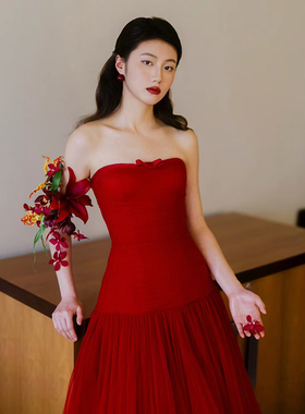 晨袍女新款抹胸红色高级感简约敬酒服轻奢新娘结婚出门纱礼服裙