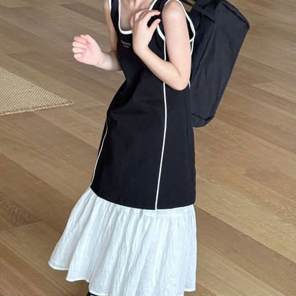 女童运动风连衣裙儿童裙2026新款活力甜酷背心裙黑色公主裙亲子装