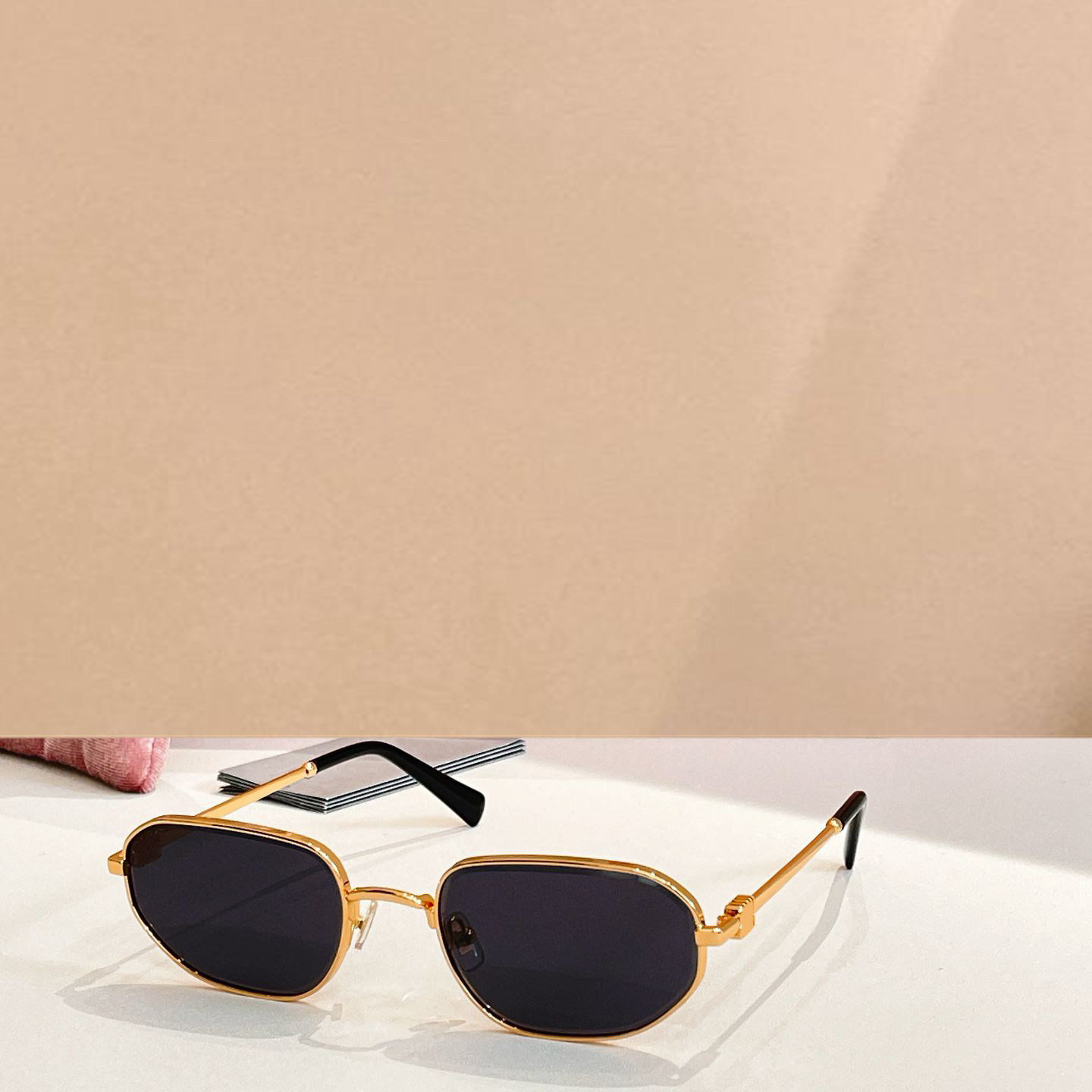 时尚新款太阳眼镜高品质高质感百搭遮阳大气174AV金属小框