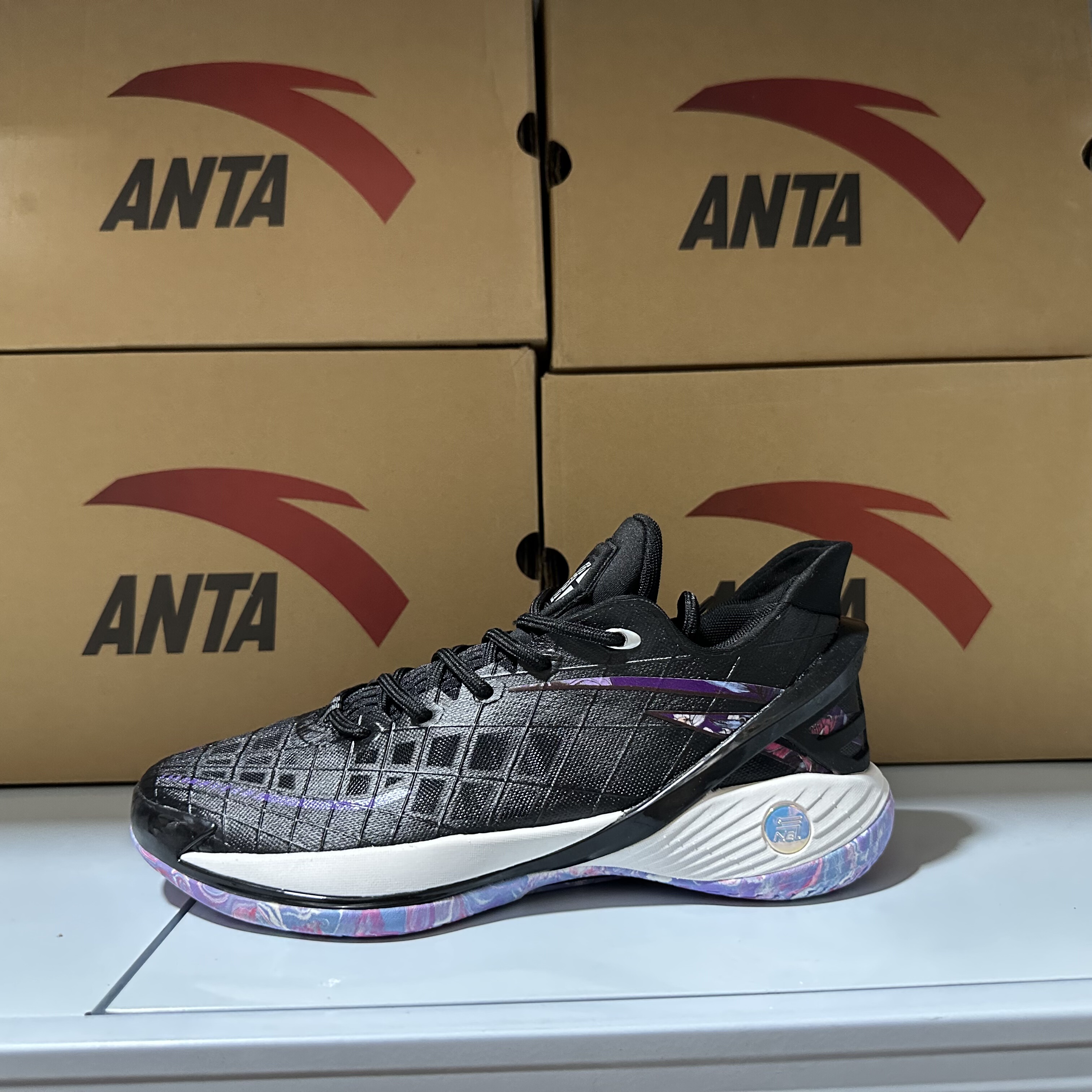 安踏正品夏季轻狂氮科技低帮透气专业实战男运动篮球鞋112421614