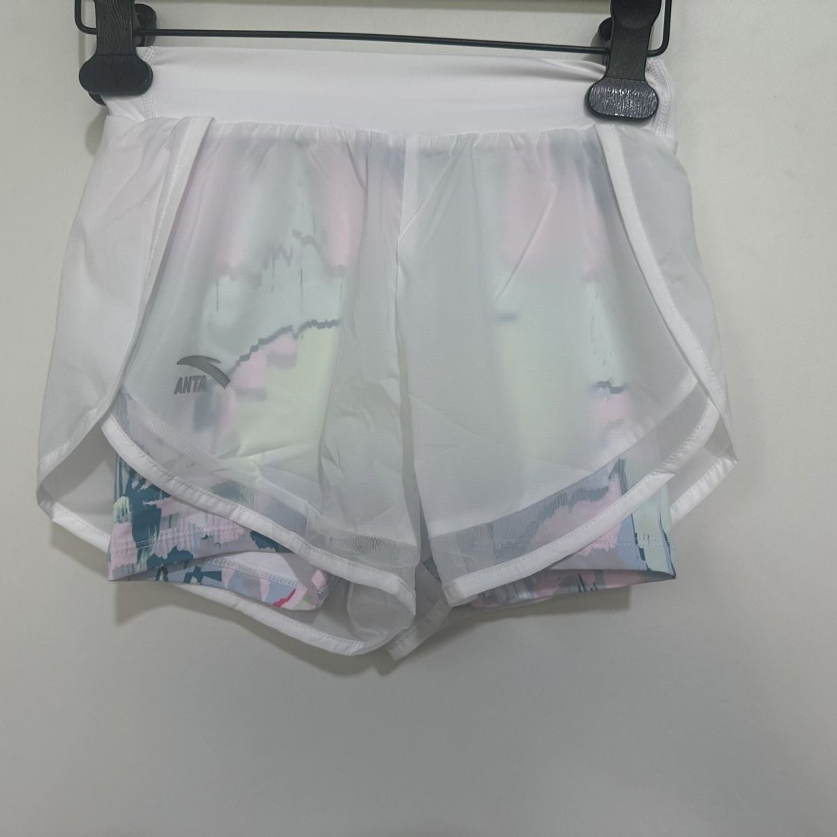 安踏儿童正品女款户外出行跑步运动健身高颜值运动短裤A362425704图片