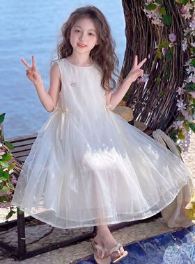 2026女童连衣裙夏季新款洋气儿童无袖网纱公主裙夏装白色背心裙子