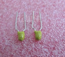 【全新】独石电容器 106 10UF 50V 10000NF 立式直插2脚 10个=2元