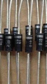 【全新原装】1N5357B IN5357B 1N5357BG 稳压二极管 5W 20V DO-17