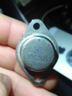 【原装拆机】3DD200 金封三极管 3A 250V 30W TO-3 逆变器零配件