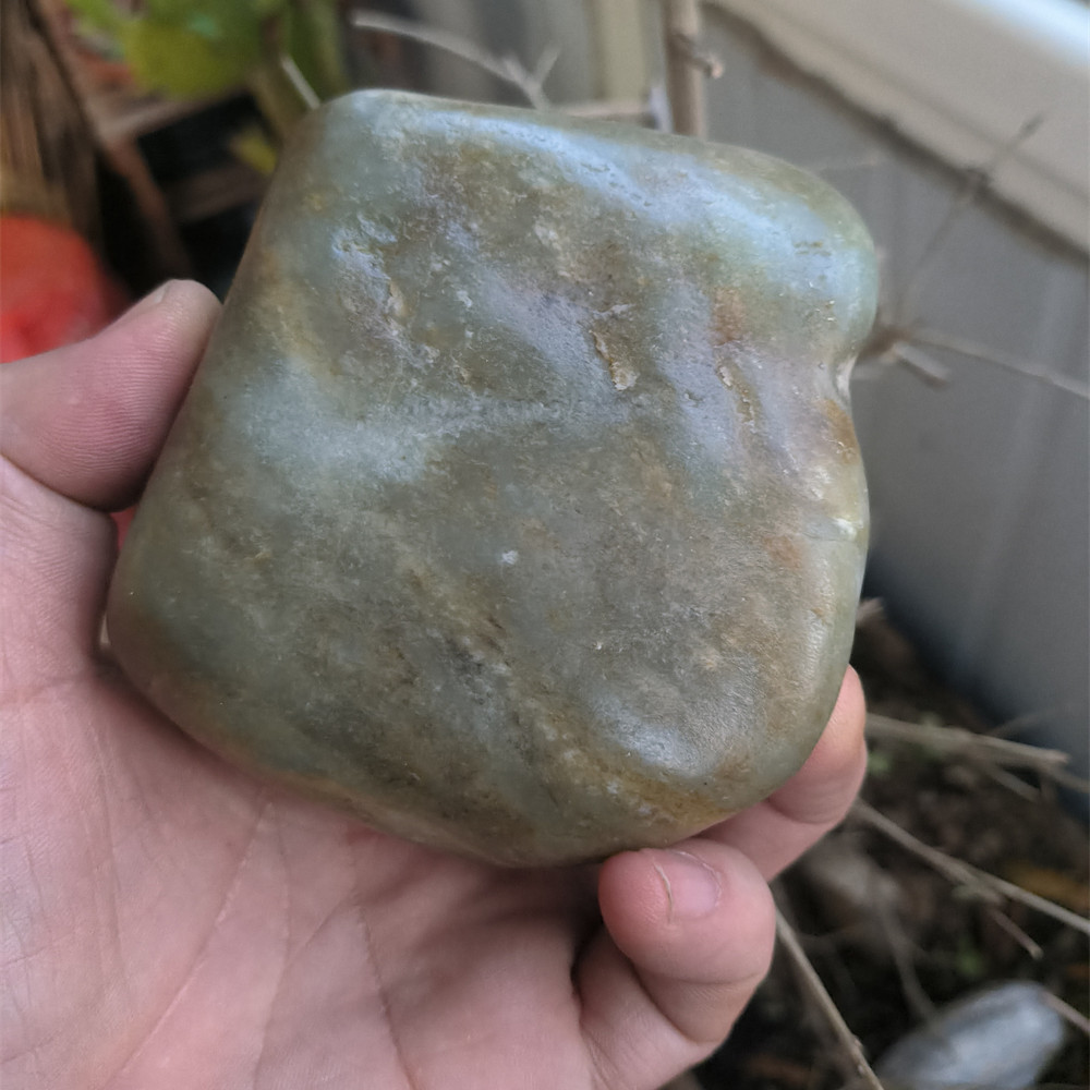 和田玉且末糖青白玉原石585克新疆青白青花青玉天然玉石