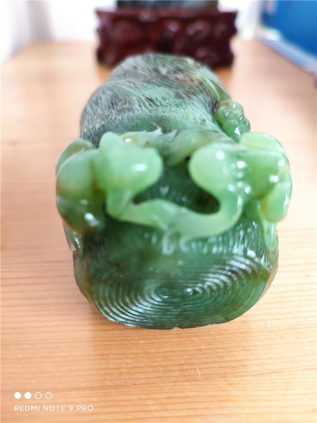 枯木逢春玉石摆件和田玉碧玉